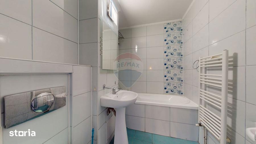 Apartament cu 2 camere, mobilat în Hărmanului