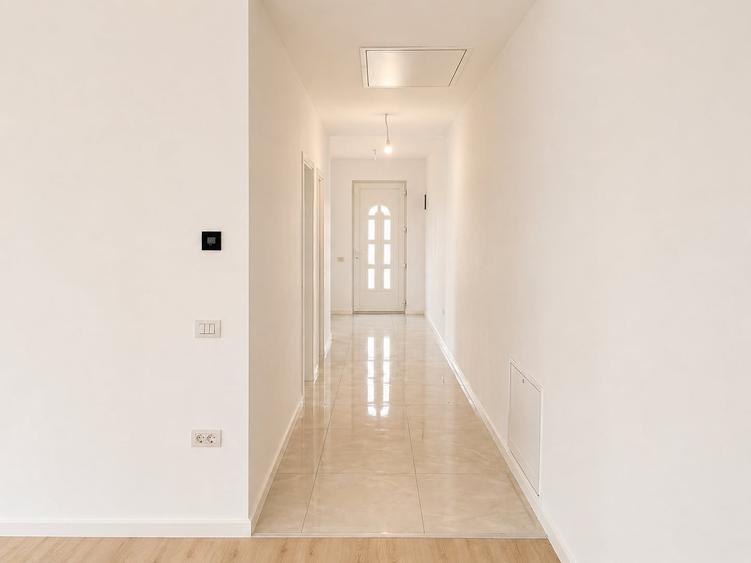 Duplex cu 3 camere cu Canalizare în Aeroport