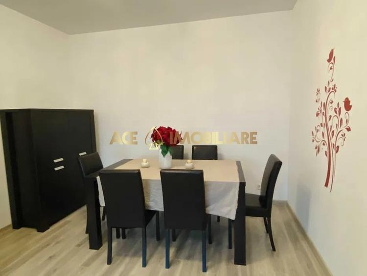 Apartament cu 2 camere semidecomandat, mobilat în Regie