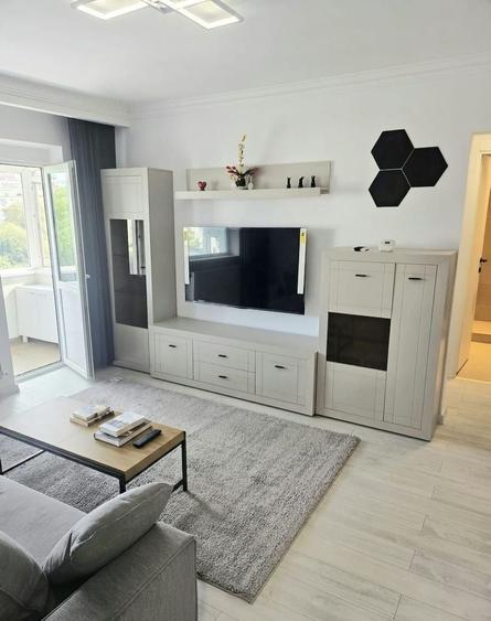 Apartament cu 2 camere, mobilat în Tomis Nord