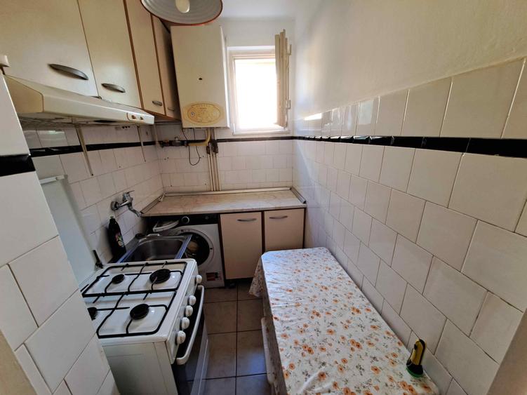 Apartament cu 2 camere semidecomandat în Semicentral