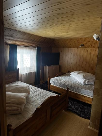 Casă cu 3 camere în Bobicești