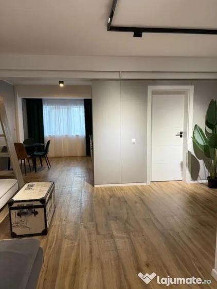 Apartament cu 2 camere decomandat în Calea Turzii