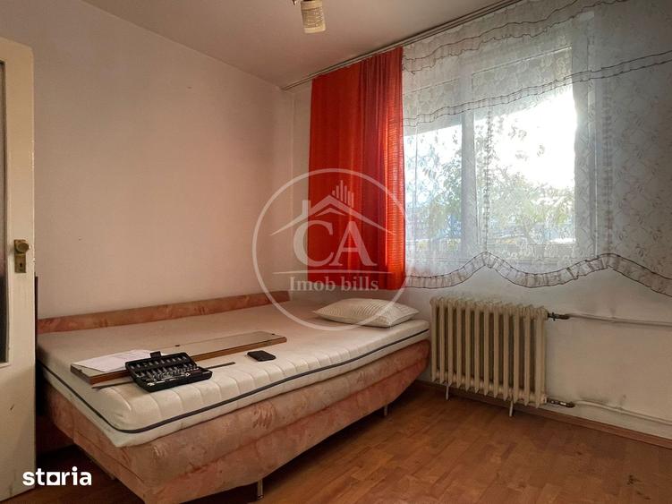 Apartament cu 3 camere decomandat în Nufărul