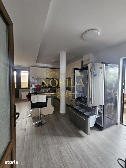 Spațiu comercial, de 218 mp, în Oituz