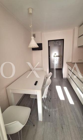 Apartament cu 3 camere decomandat, mobilat în Olimpia-Stadion