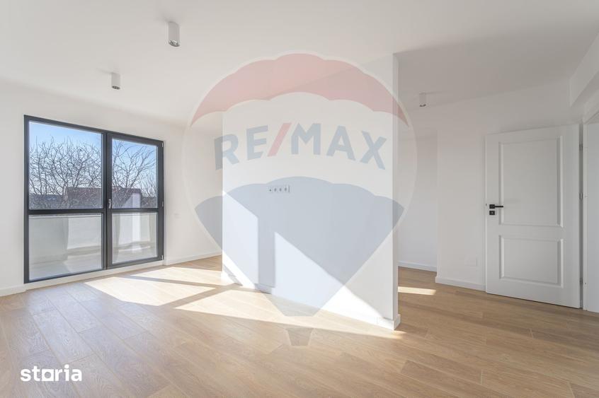 Casă cu 5 camere cu Teren 507 Mp în Cernica