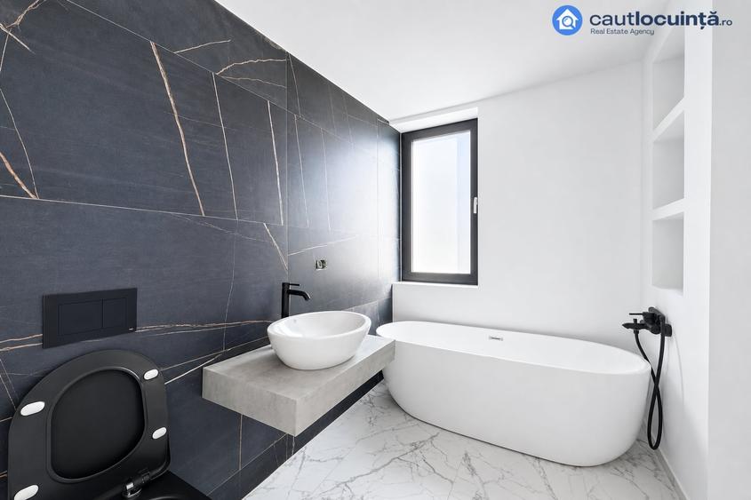Casă cu 5 camere cu Teren 720 Mp în Corbeanca