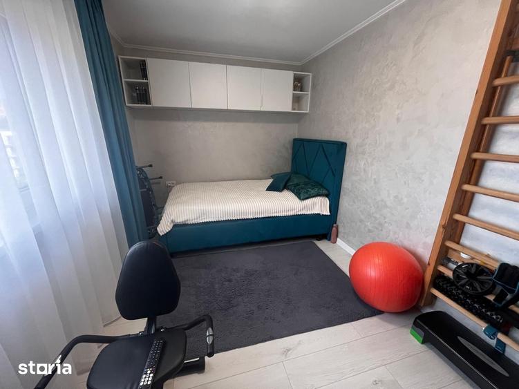 Casă cu 4 camere cu Teren 400 Mp în Rediu