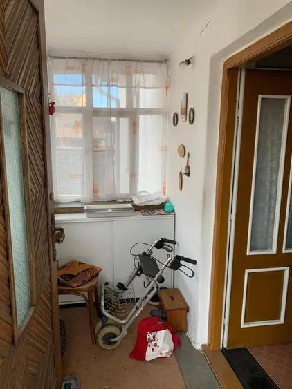 Casă cu 3 camere în Central