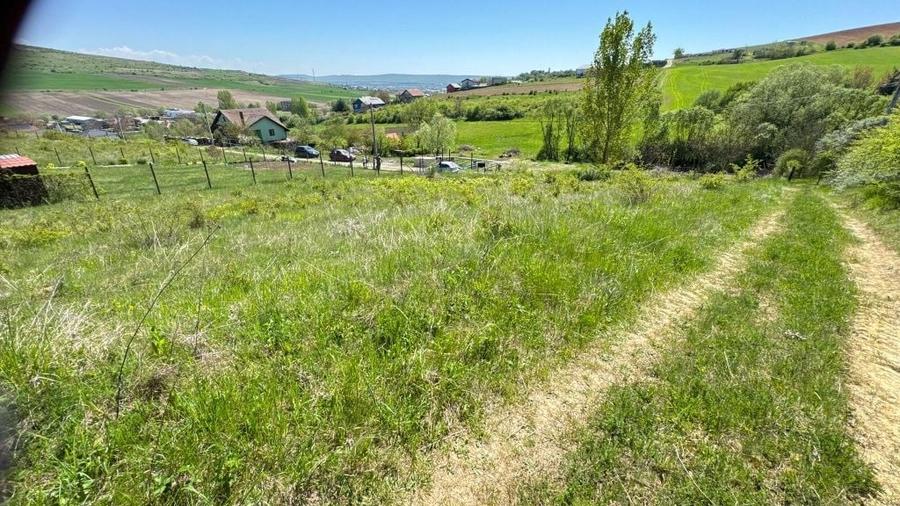 Teren de 900 mp, în Nord-Vest