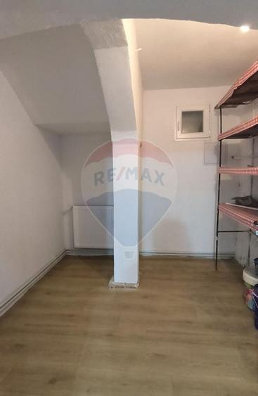 Apartament spa?ios intr-o cladire istorica, zona cent... - 8
