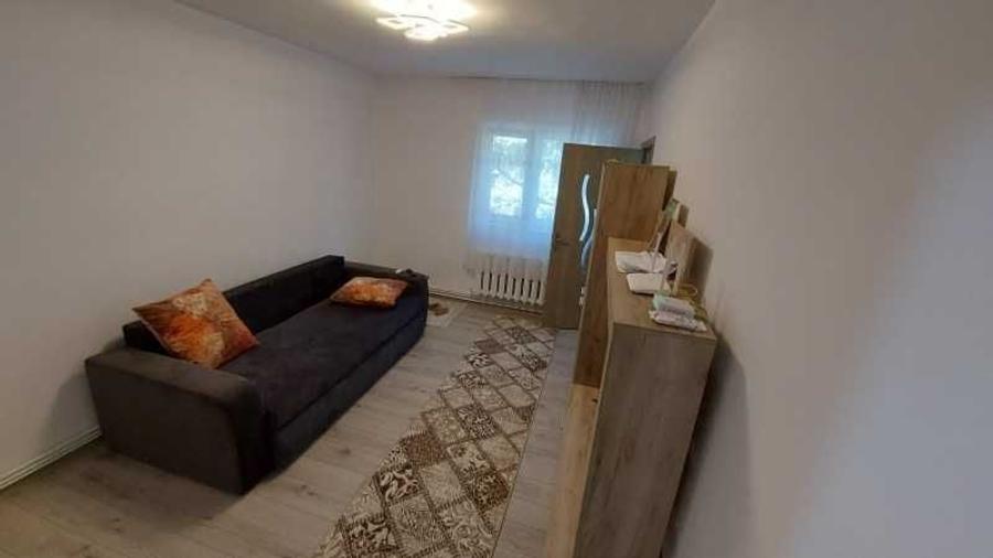 Garsonieră decomandată în Dacia