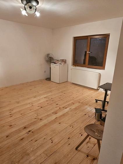 Casă cu 6 camere cu Teren 280 Mp în Pantelimon