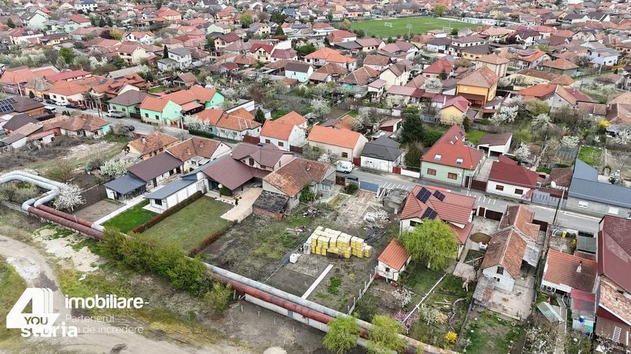 Casă cu 4 camere cu Teren 633 Mp în Grădiște