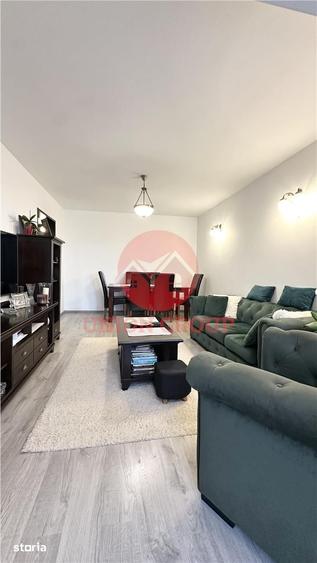 Apartament cu 3 camere decomandat în Km 4