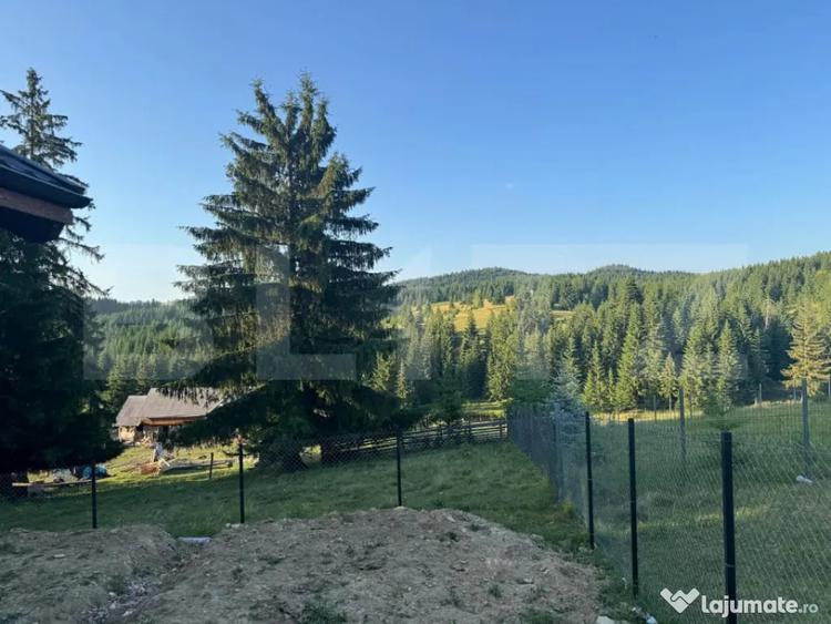 Casă cu 4 camere cu Teren 813 Mp în Piatra