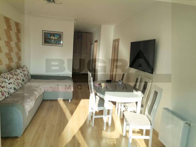 Apartament cu 3 camere semidecomandat în Iris