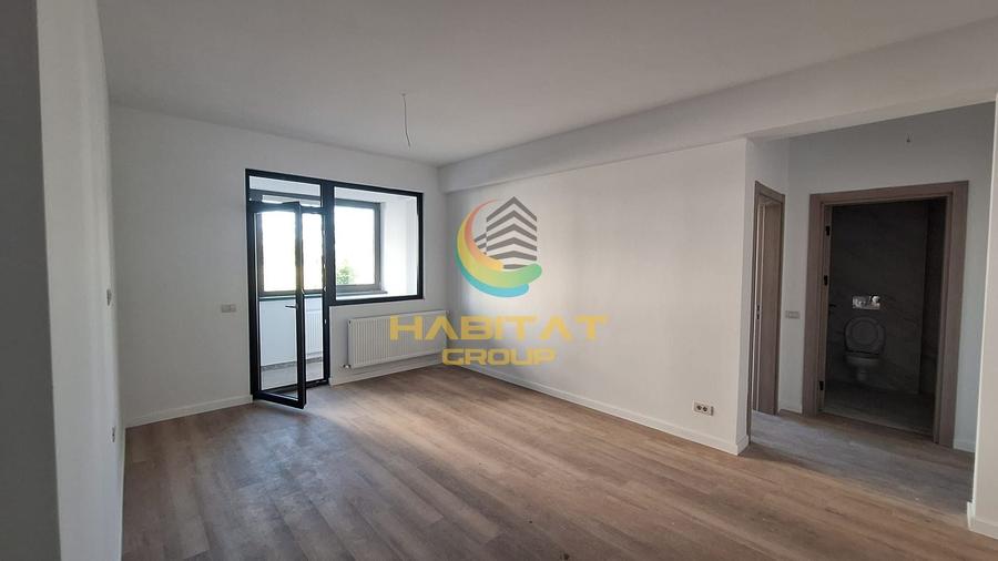 Apartament cu 3 camere semidecomandat în Berceni