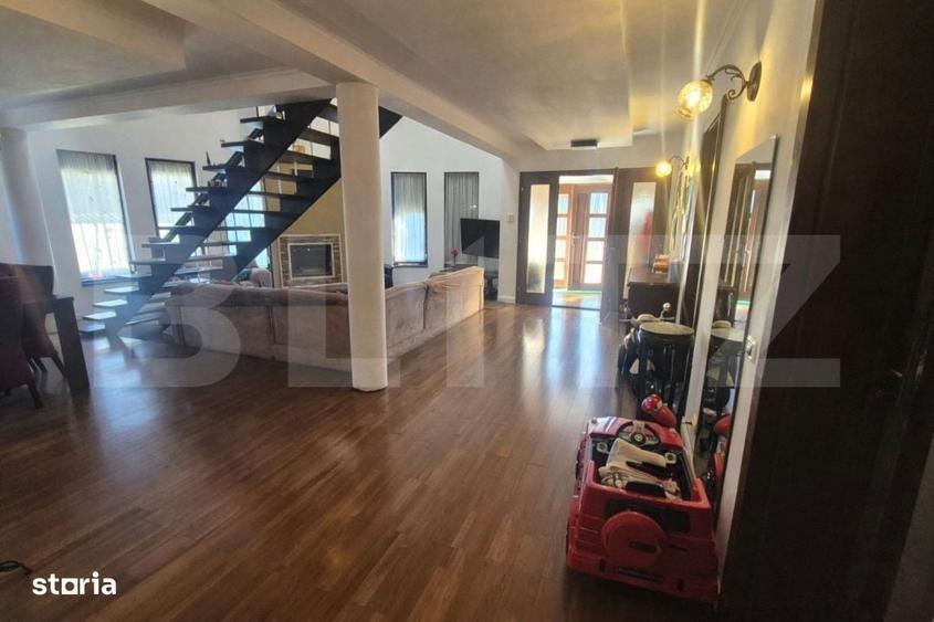 Casă cu 4 camere în Bercu Roșu
