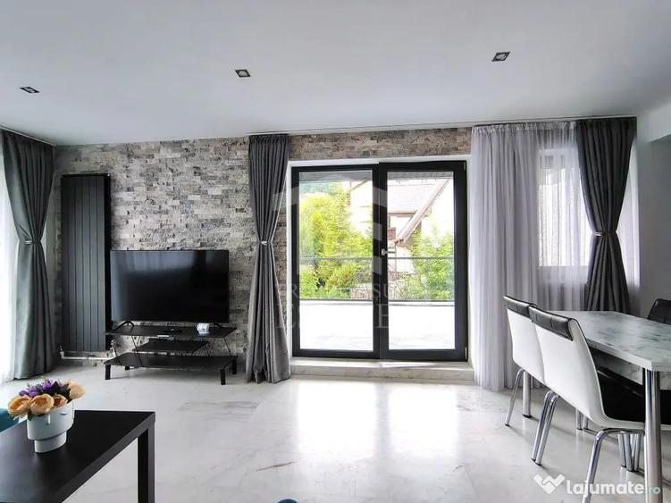 Apartament cu 2 camere semidecomandat în Piața