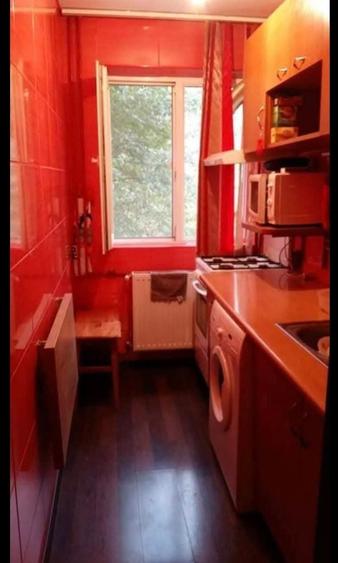 Inchiriez apartament 2 camere ,et 1,mobilat, utilat - 5
