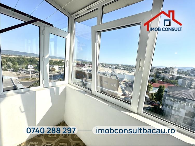 Apartament cu 3 camere decomandat în Alexandru cel Bun