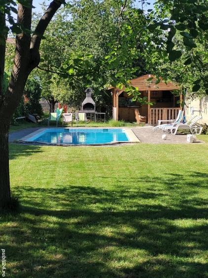 Casă cu 6 camere cu Teren 1100 Mp în Central