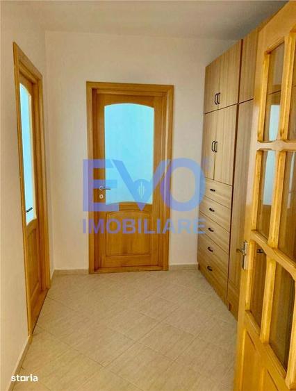 Apartament cu 2 camere decomandat în Alexandru cel Bun