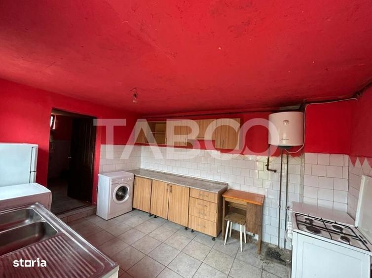 Casă cu 2 camere cu Teren 60 Mp în Șura Mică