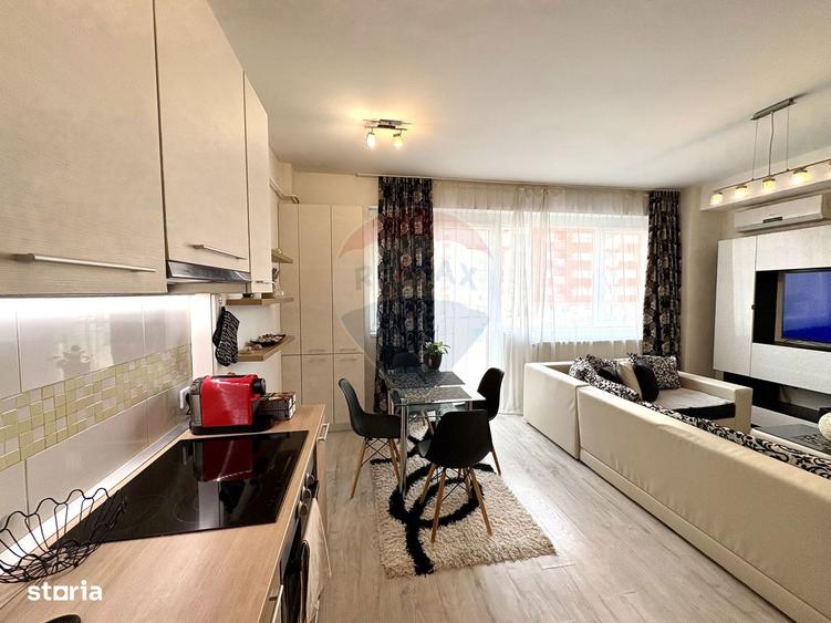 Apartament cu 3 camere, mobilat în Aurel Vlaicu