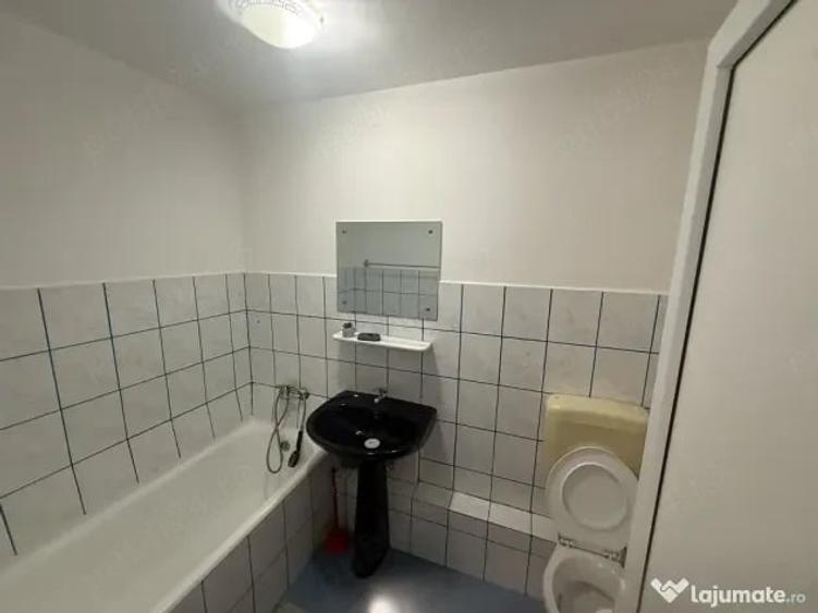 garsoniera vitan mall-parcare proprie - 2