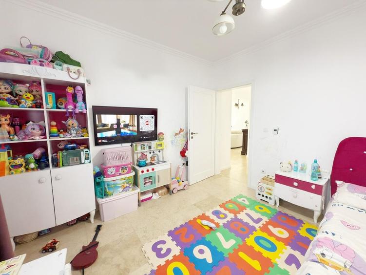 Casă individuală cu 5 camere cu Teren 1200 Mp în Șagului