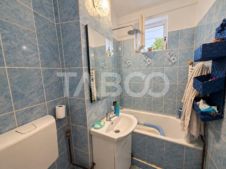 Apartament cu 2 camere nedecomandat, mobilat în Mihai Viteazul