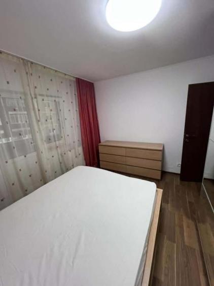 Apartament cu 3 camere în Gorjului