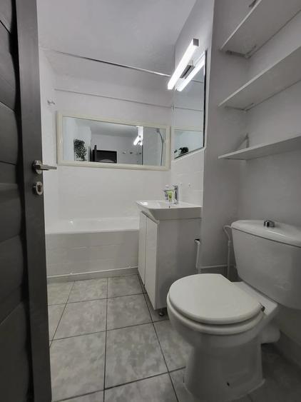 Apartament cu 3 camere decomandat în Bucovina