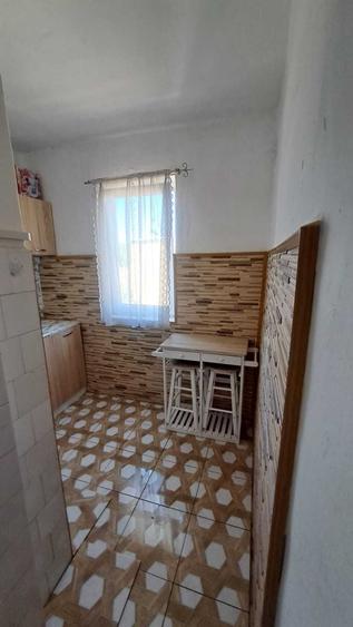 Garsonieră semidecomandată în Grădiște