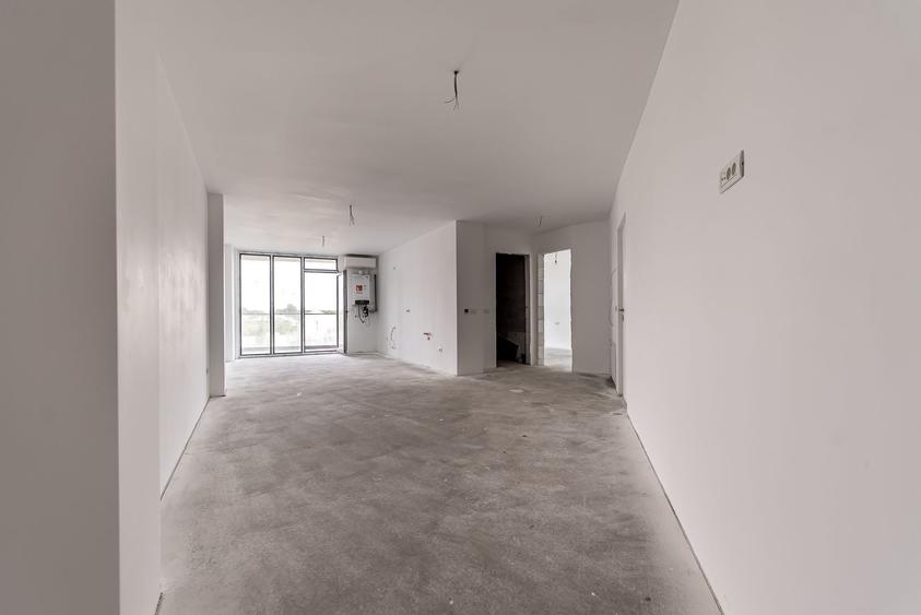 Apartament cu 2 camere decomandat în Subcetate