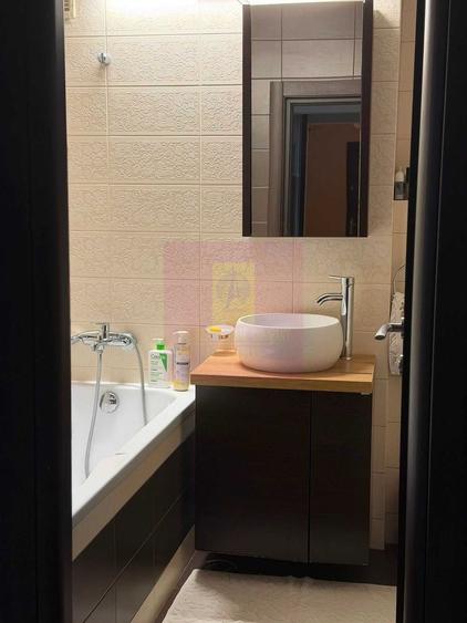 Apartament 4 camere bd Decebal stradal - 6