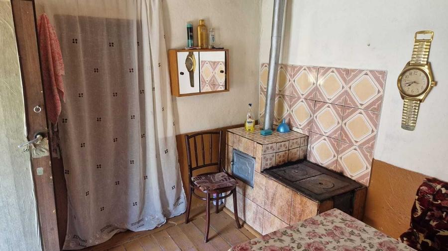 Casă cu 3 camere în Conop