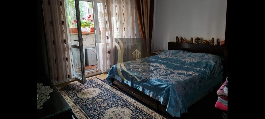 Apartament cu 3 camere decomandat în Vitan
