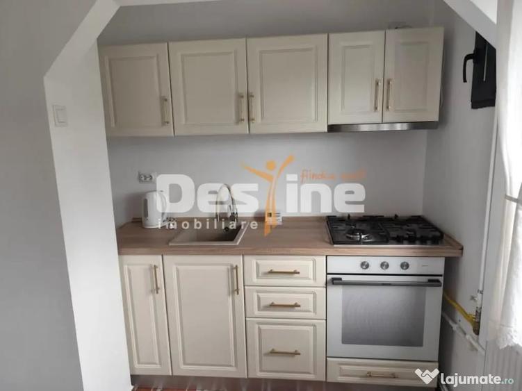 Apartament cu 2 camere decomandat în Poiana