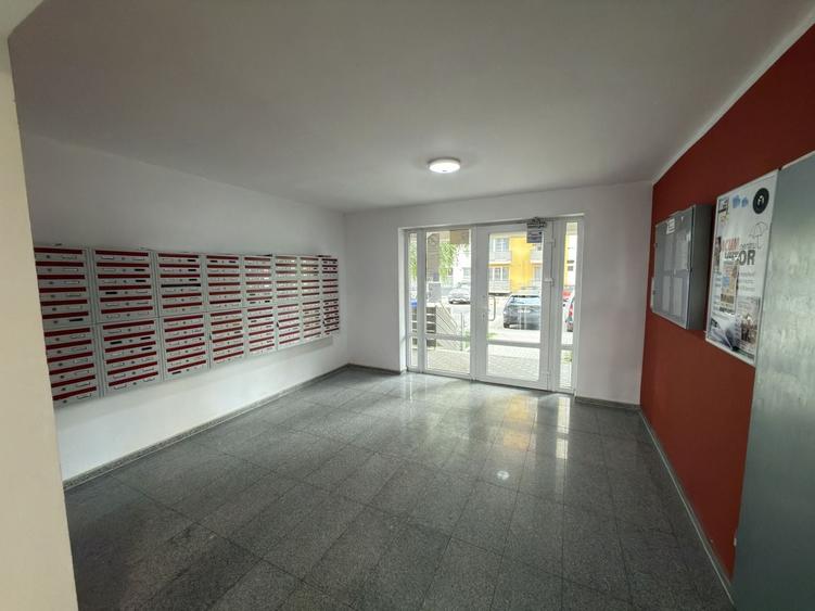 Apartament cu 2 camere decomandat, mobilat în Bartolomeu