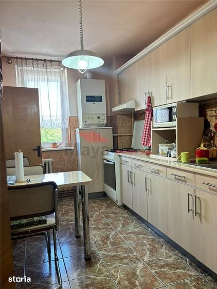 Apartament cu 3 camere decomandat în Ultracentral