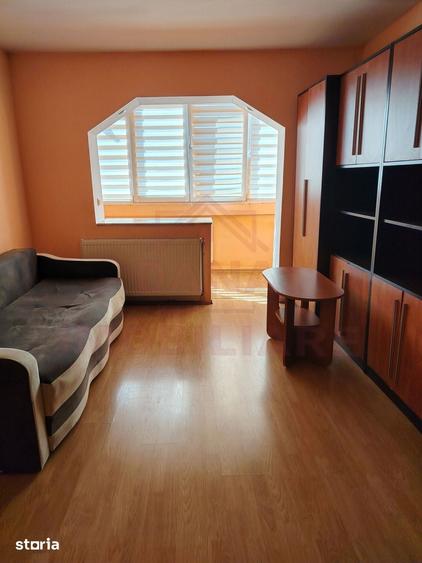 Apartament cu 2 camere decomandat, mobilat în Central