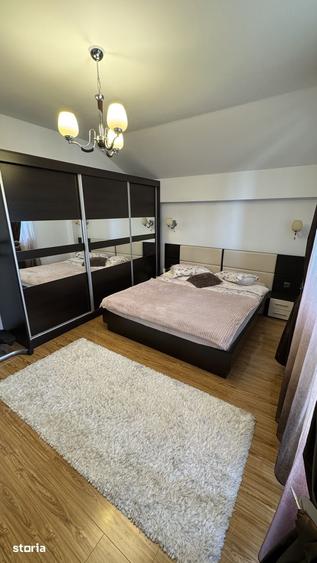 Apartament cu 3 camere decomandat în Valea Rosie