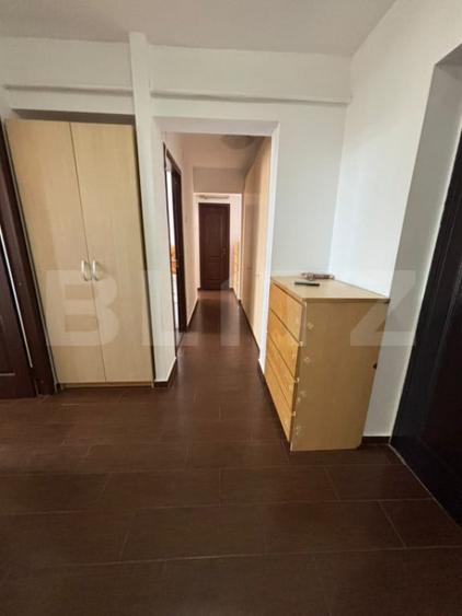 Apartament cu 3 camere decomandat în Gheorghe Doja