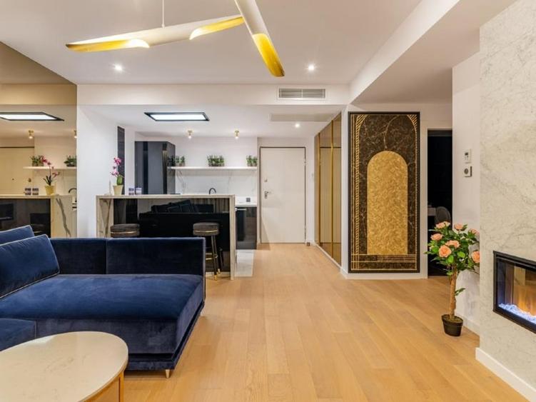 Apartament cu 2 camere decomandat, mobilat în Herăstrău
