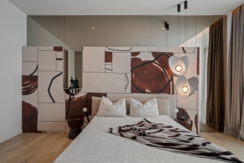 Penthouse cu 4 camere semidecomandat, mobilat în Cotroceni