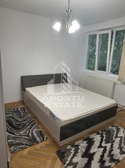 Apartament cu 2 camere semidecomandat, mobilat în Medicină